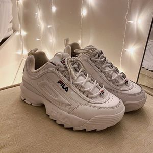 White Disruptor II Fila’s